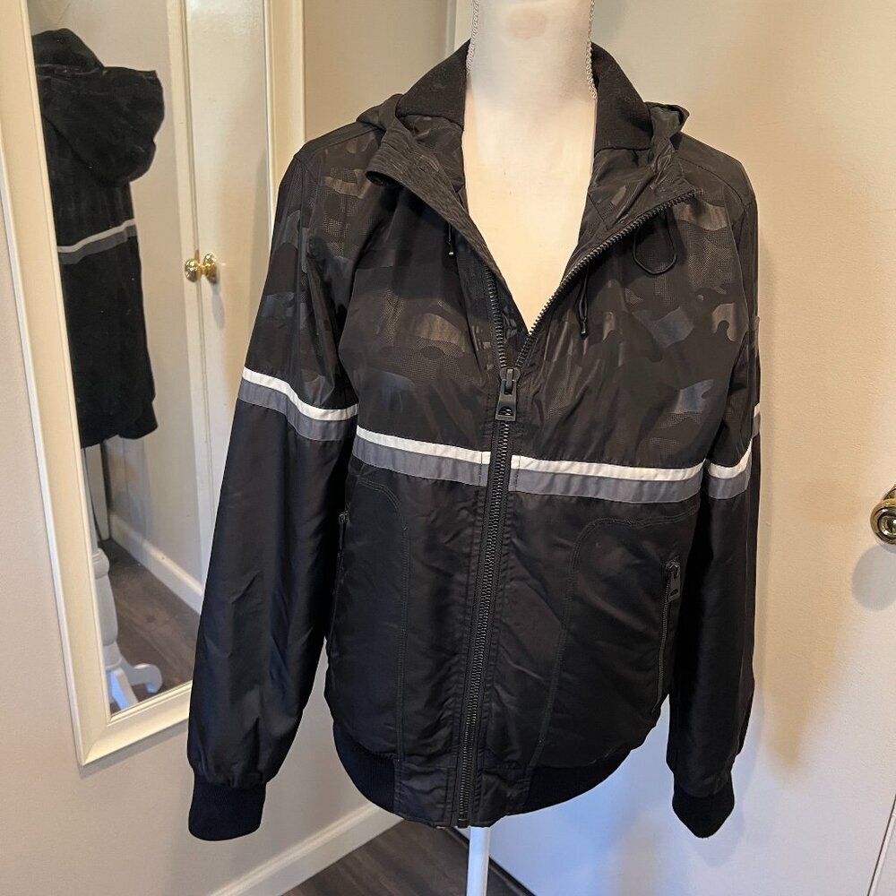 Guess Black Camo Wind Sport Bomber Jacket, Size Small